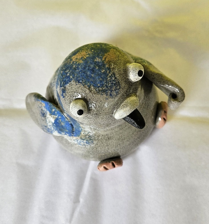 Pigeon with Sign - Handmade Ceramic Friend Richard Moonstreet Ceramics