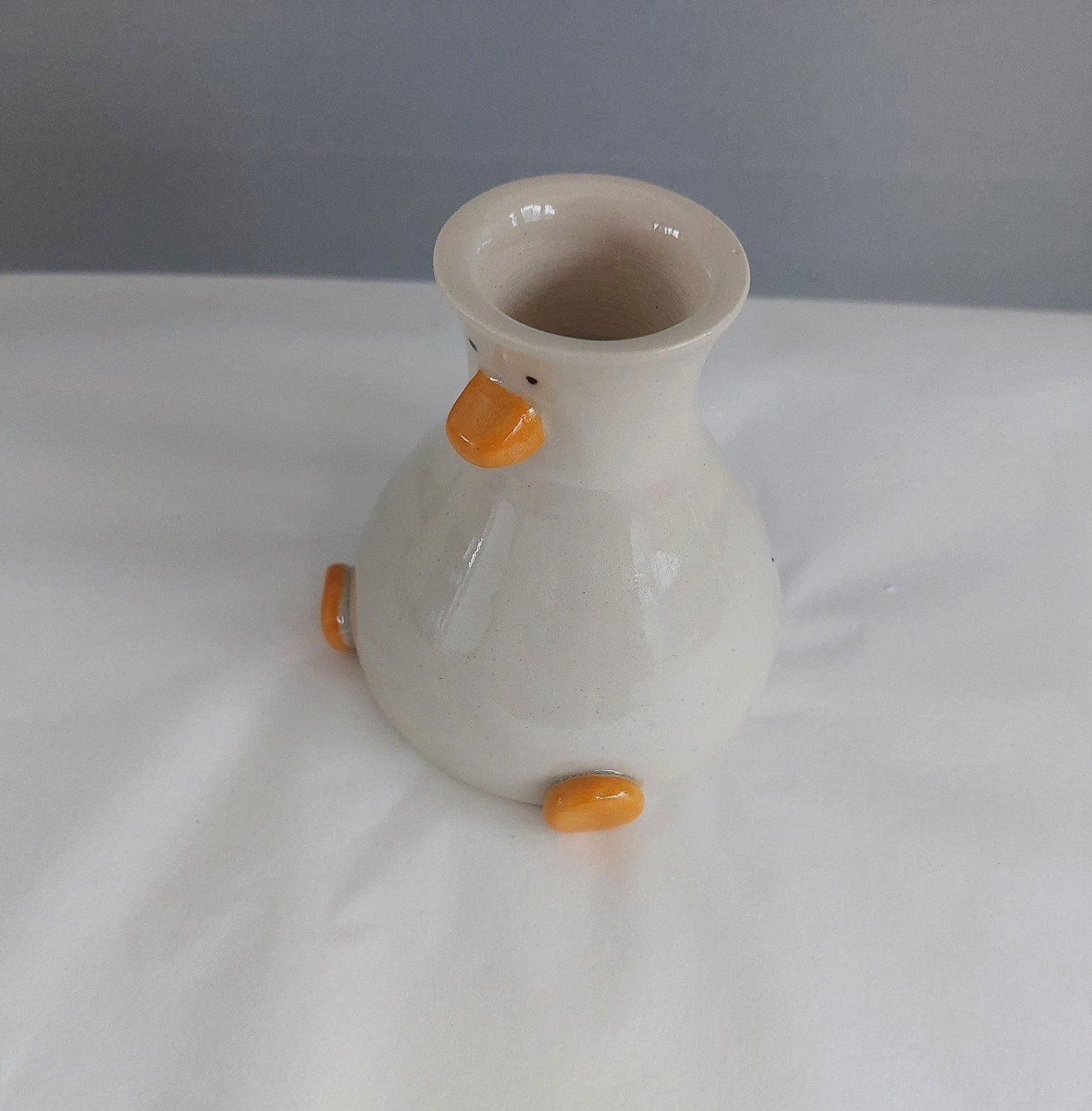 Round Boy Duck Vase