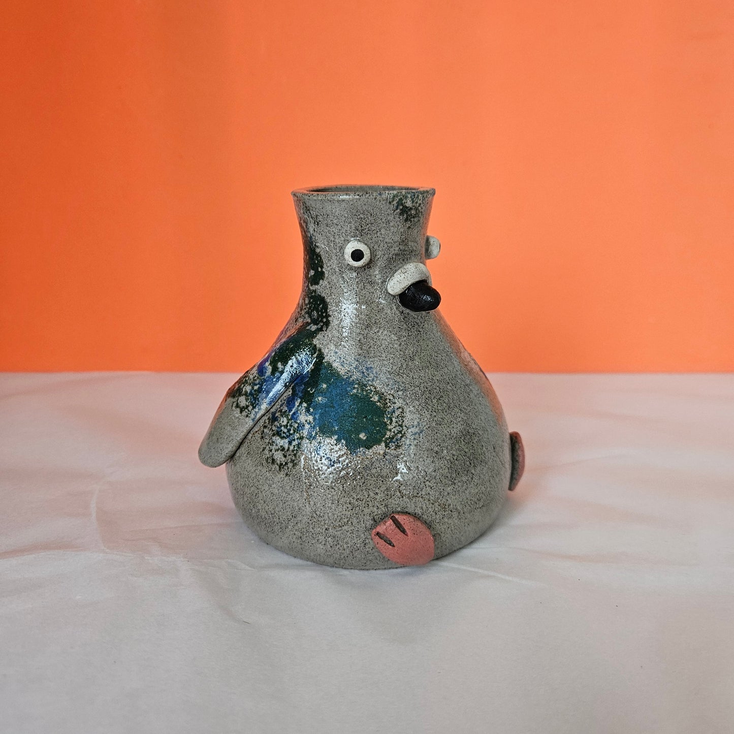 Pigeon Vase - Handmade Ceramic Richard Moonstreet Ceramics