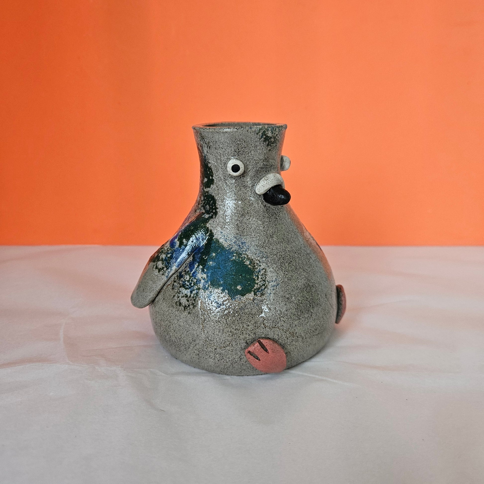 Pigeon Vase - Handmade Ceramic Richard Moonstreet Ceramics